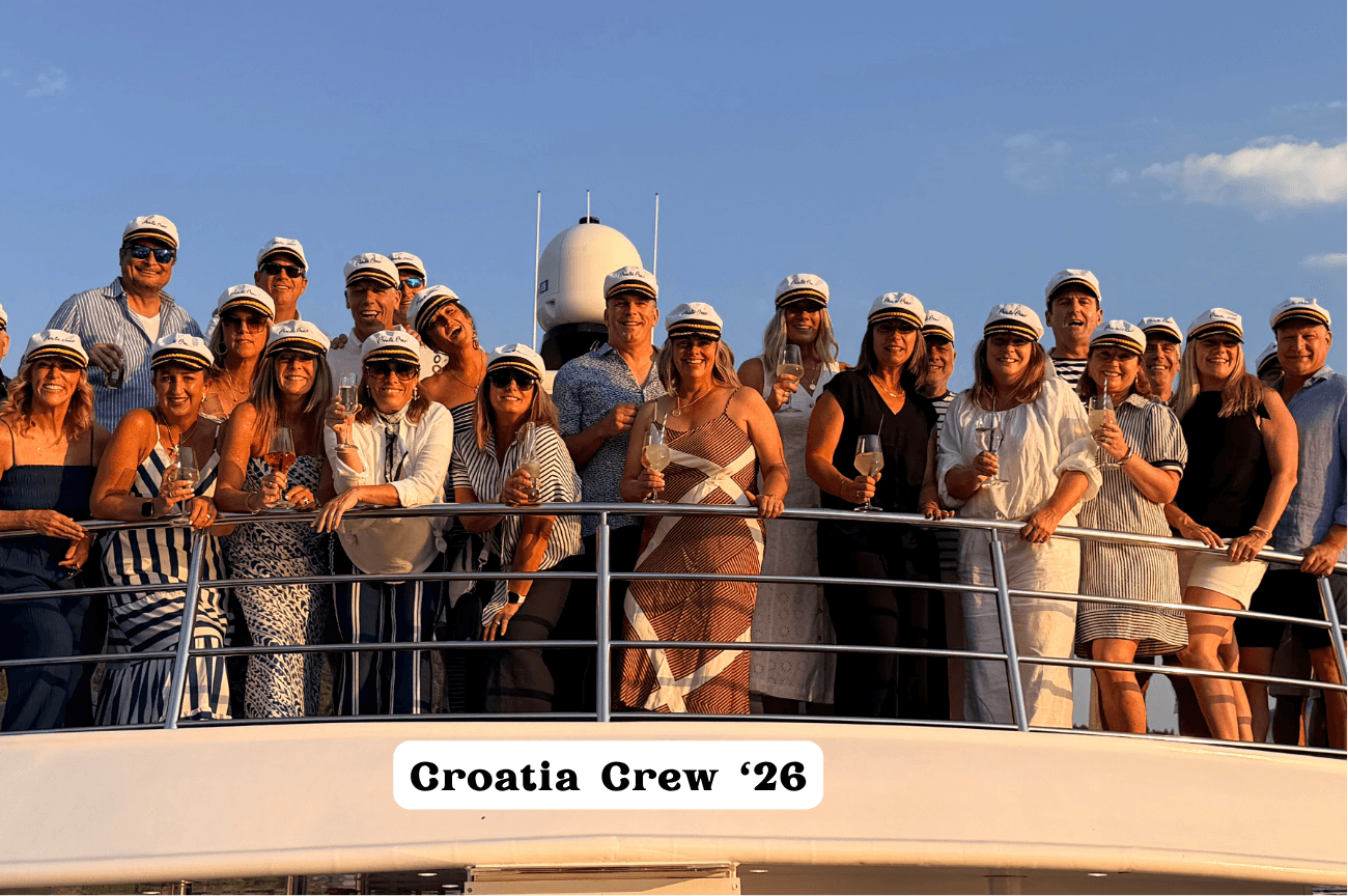 Solo vs. Group Travel